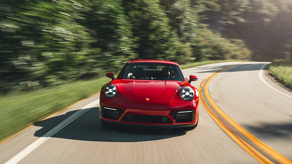 Porsche 911 Carrera GTS